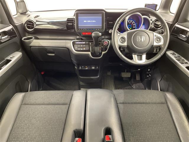 Ｎ－ＢＯＸカスタム ２トーンカラースタイル　ＧターボＳＳパッケージ　禁煙車　純正ナビ　フルセグＴＶ　Ｂｌｕｅｔｏｏｔｈ　ＣＤ　ＤＶＤ　バックカメラ　ＥＴＣ　シートヒーター　　両側パワースライドドア　ハーフレザーシート　パドルシフト　スマートキー　純正フロアマット（42枚目）