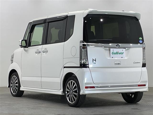 Ｎ－ＢＯＸカスタム ２トーンカラースタイル　ＧターボＳＳパッケージ　禁煙車　純正ナビ　フルセグＴＶ　Ｂｌｕｅｔｏｏｔｈ　ＣＤ　ＤＶＤ　バックカメラ　ＥＴＣ　シートヒーター　　両側パワースライドドア　ハーフレザーシート　パドルシフト　スマートキー　純正フロアマット（43枚目）