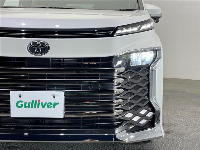 ヴォクシー Ｓ－Ｚ　禁煙車　快適利便パッケージ　前席・２列目席シートヒーター　電動リアゲート　オットマン　純正ナビ　フルセグＴＶ　Ｂｌｕｅｔｏｏｔｈ　ＵＳＢ　バックカメラ　トヨタセーフティセンス　ＥＴＣ　前後ドラレコ（36枚目）