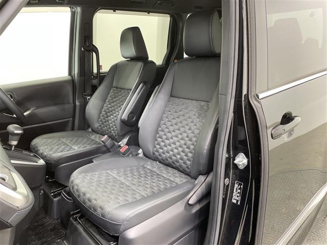 ヴォクシー S-Z 禁煙車 モデリスタエアロ 純正ナビ フルセグTV Bluetooth CD DVD USB フリップダウンモニター バックカメラ トヨタセーフティセンス オートクルーズコントロール オートハイビーム(21枚目)