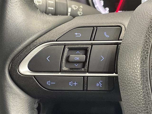 ヴォクシー Ｓ－Ｚ　禁煙車　純正ディスプレイオーディオナビ　Ｂｌｕｅｔｏｏｔｈ　バックカメラ　前後ドライブレコーダー　トヨタセーフティセンス　衝突軽減システム　レーンキープアシスト　オートハイビーム　前後コーナーセンサー（7枚目）