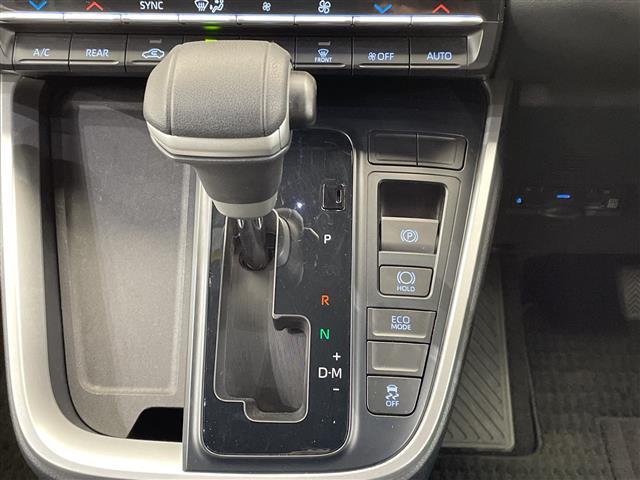 ヴォクシー Ｓ－Ｚ　禁煙車　純正ディスプレイオーディオナビ　Ｂｌｕｅｔｏｏｔｈ　バックカメラ　前後ドライブレコーダー　トヨタセーフティセンス　衝突軽減システム　レーンキープアシスト　オートハイビーム　前後コーナーセンサー（14枚目）