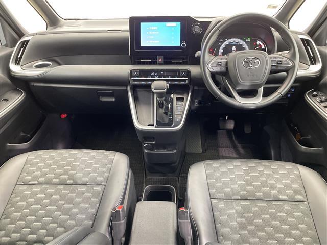 ヴォクシー Ｓ－Ｚ　禁煙車　純正ディスプレイオーディオナビ　Ｂｌｕｅｔｏｏｔｈ　バックカメラ　前後ドライブレコーダー　トヨタセーフティセンス　衝突軽減システム　レーンキープアシスト　オートハイビーム　前後コーナーセンサー（42枚目）