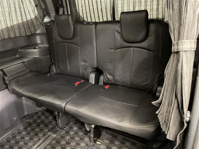 ヴォクシー ハイブリッドＳ－Ｚ　禁煙車　純正ナビ　フルセグＴＶ　Ｂｌｕｅｔｏｏｔｈ　全方位カメラ　バックカメラ　１００Ｖ電源　パーキングアシスト　トヨタセーフティセンス　衝突軽減システム　オートクルーズコントロール　オートハイビーム（24枚目）