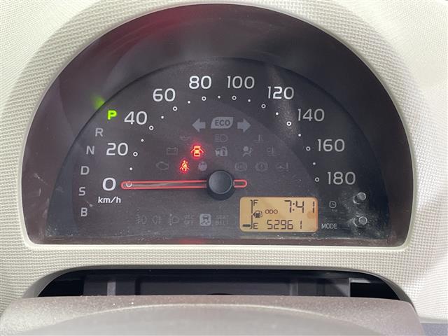 パッソ プラスハナ SDナビ AM FM CD ワンセグTV バックカメラ ナノイー ベンチシート 横滑り防止装置 フォグランプ スマートキー 電動格納ミラー 純正フロアマット(7枚目)