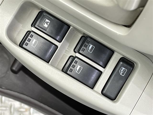 パッソ プラスハナ SDナビ AM FM CD ワンセグTV バックカメラ ナノイー ベンチシート 横滑り防止装置 フォグランプ スマートキー 電動格納ミラー 純正フロアマット(13枚目)