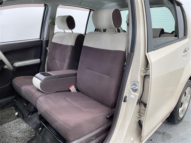 パッソ プラスハナ SDナビ AM FM CD ワンセグTV バックカメラ ナノイー ベンチシート 横滑り防止装置 フォグランプ スマートキー 電動格納ミラー 純正フロアマット(17枚目)