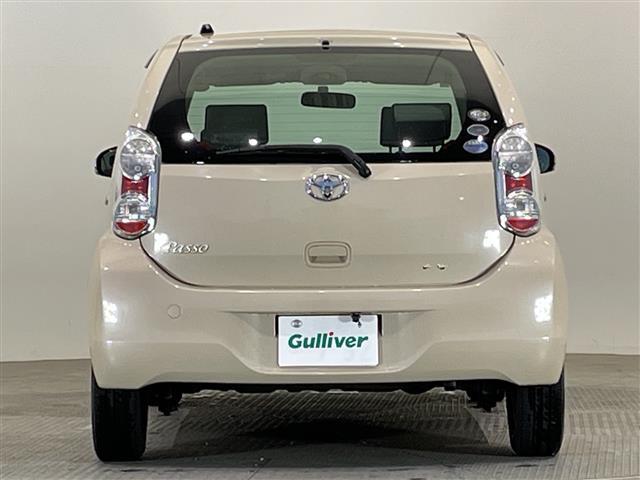 パッソ プラスハナ SDナビ AM FM CD ワンセグTV バックカメラ ナノイー ベンチシート 横滑り防止装置 フォグランプ スマートキー 電動格納ミラー 純正フロアマット(27枚目)