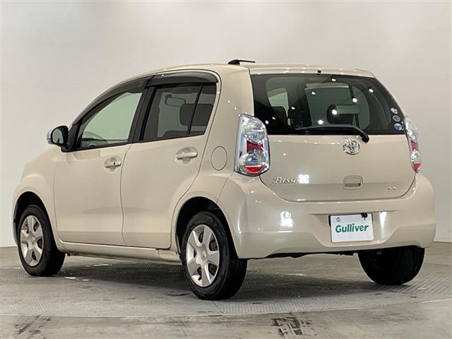 パッソ プラスハナ SDナビ AM FM CD ワンセグTV バックカメラ ナノイー ベンチシート 横滑り防止装置 フォグランプ スマートキー 電動格納ミラー 純正フロアマット(39枚目)