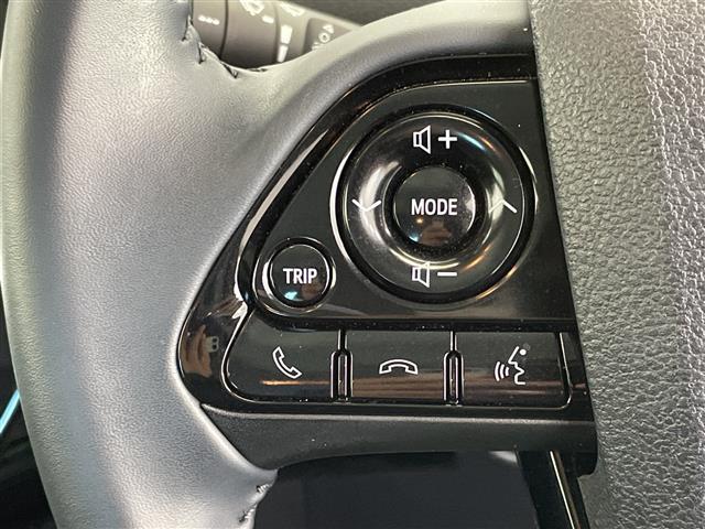 プリウス Ｓツーリングセレクション　禁煙車　純正ナビ　Ｂｌｕｅｔｏｏｔｈ　ＵＳＢ　全方位カメラ　バックカメラ　トヨタセーフティセンス　レーダークルーズコントロール　前後コーナーセンサー　ＥＴＣ２．０　シートヒーター　合皮シート（7枚目）