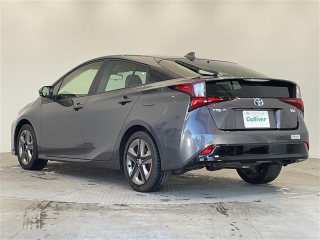 プリウス Ｓツーリングセレクション　禁煙車　純正ナビ　Ｂｌｕｅｔｏｏｔｈ　ＵＳＢ　全方位カメラ　バックカメラ　トヨタセーフティセンス　レーダークルーズコントロール　前後コーナーセンサー　ＥＴＣ２．０　シートヒーター　合皮シート（43枚目）