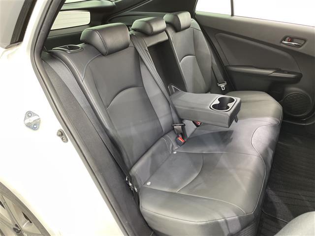 プリウス Sツーリングセレクション 純正9インチナビ CD DVD Bluetooth フルセグTV バックカメラ トヨタセーフティセンス 前後クリアランスソナー デジタルインナーミラー(ドラレコ機能付き) LEDヘッドライト(24枚目)