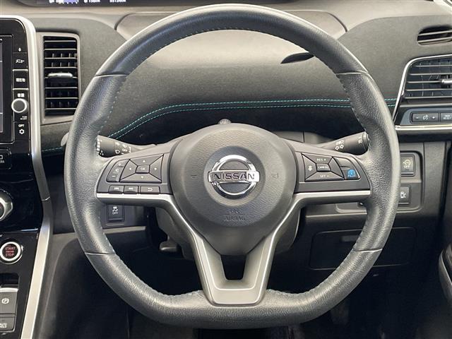 セレナ ライダー ワンオーナー 純正ナビ フルセグTV Bluetooth アラウンドビューモニター ETC ドラレコ 禁煙車 純正フリップダウンモニター オートライト LEDヘッドライト 純正アルミホイール(4枚目)