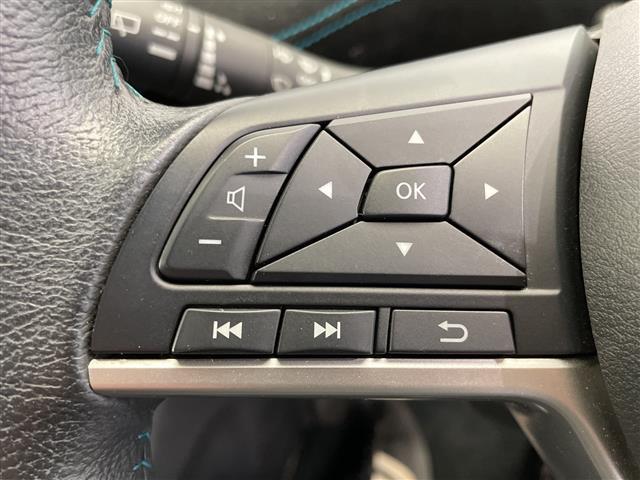 セレナ ライダー ワンオーナー 純正ナビ フルセグTV Bluetooth アラウンドビューモニター ETC ドラレコ 禁煙車 純正フリップダウンモニター オートライト LEDヘッドライト 純正アルミホイール(6枚目)