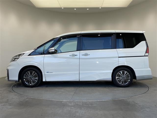 セレナ ライダー ワンオーナー 純正ナビ フルセグTV Bluetooth アラウンドビューモニター ETC ドラレコ 禁煙車 純正フリップダウンモニター オートライト LEDヘッドライト 純正アルミホイール(28枚目)
