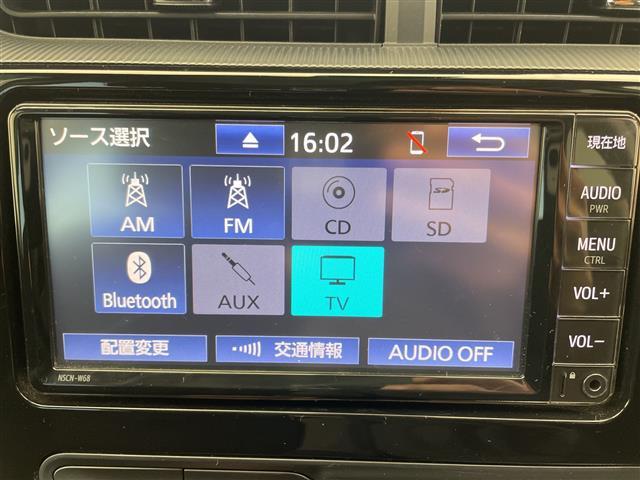 アクア Sスタイルブラック 純正ナビ CD TV Bluetooth バックカメラ コーナーセンサー ビルトインETC 前後ドラレコ 禁煙車 オートライト LEDヘッドライト スマートキー プッシュスタート 純正フロアマット(3枚目)