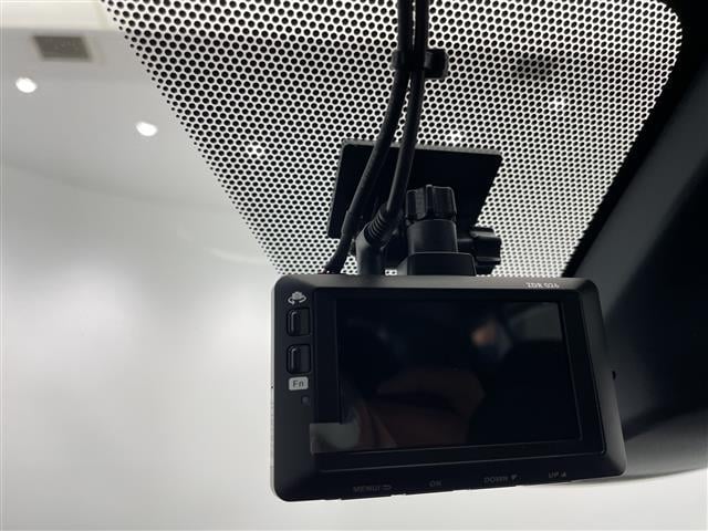 アクア Sスタイルブラック 純正ナビ CD TV Bluetooth バックカメラ コーナーセンサー ビルトインETC 前後ドラレコ 禁煙車 オートライト LEDヘッドライト スマートキー プッシュスタート 純正フロアマット(5枚目)