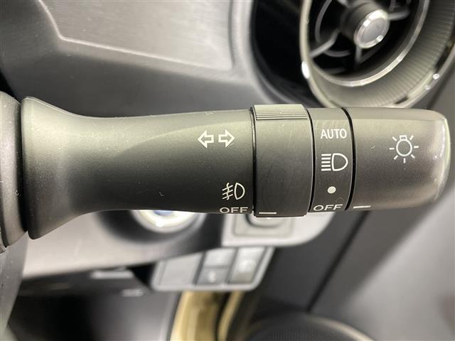 アクア クロスオーバー 純正ナビ フルセグTV Bluetooth バックカメラ コーナーセンサー ビルトインETC2.0 前方ドラレコ ハーフレザーシート シートヒーター ルーフレール オートライト 純正フロアマット(10枚目)