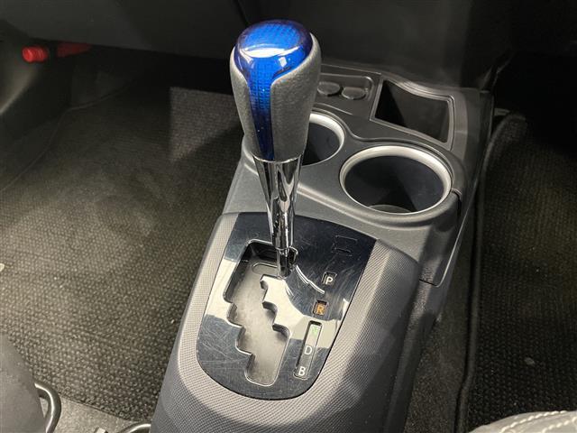 アクア クロスオーバー 純正ナビ フルセグTV Bluetooth バックカメラ コーナーセンサー ビルトインETC2.0 前方ドラレコ ハーフレザーシート シートヒーター ルーフレール オートライト 純正フロアマット(14枚目)