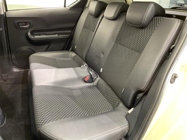 アクア クロスオーバー 純正ナビ フルセグTV Bluetooth バックカメラ コーナーセンサー ビルトインETC2.0 前方ドラレコ ハーフレザーシート シートヒーター ルーフレール オートライト 純正フロアマット(23枚目)