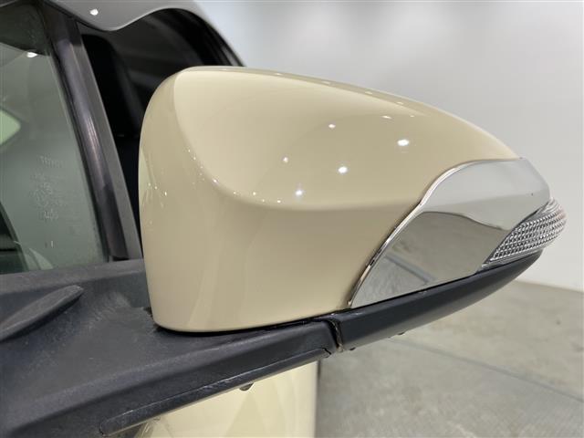 アクア クロスオーバー 純正ナビ フルセグTV Bluetooth バックカメラ コーナーセンサー ビルトインETC2.0 前方ドラレコ ハーフレザーシート シートヒーター ルーフレール オートライト 純正フロアマット(37枚目)