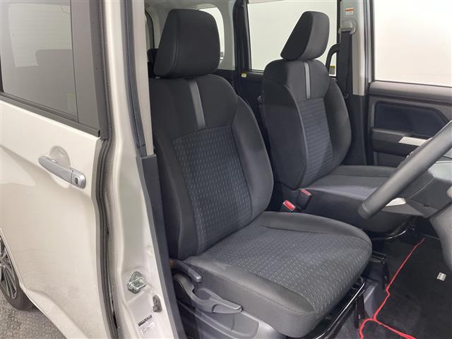 ルーミー カスタムG-T ワンオーナー 純正ナビ フルセグTV Bluetooth HDMI パノラミックビューモニター コーナーセンサー ビルトインETC 前後ドラレコ シートヒーター 禁煙車 シーケンシャルウィンカー(19枚目)