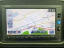 ヴェゼル ハイブリッドZ・ホンダセンシング 禁煙車 社外グリル 純正ナビ フルセグTV Bluetooth CD DVD バックカメラ クルーズコントロール ハーフレザーシート シートヒーター ETC ドライブレコーダー パドルシフト 中古車画像_2