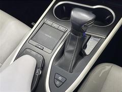 敷地内に試乗コースをご用意しています！気になるお車を実際に運転してイメージをつけられます。 6