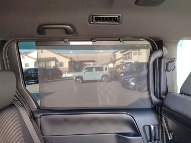 ヴォクシー ＺＳ　煌ＩＩ　１２ヵ月走行距離無制限ＣＡＲＴＥＮＤＥＲ保証　テレビ　ナビ　バックカメラ　両側パワースライドドア　ＥＴＣ　ＤＶＤ　クルーズコントロール　プッシュスタート　スマートキー　スペアキー（38枚目）