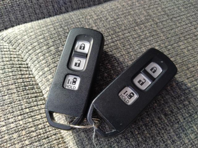 N-BOX L 12ヵ月走行距離無制限CARTENDER保証 ドライブレコーダー ナビ テレビ バックカメラ 運転席&助手席シートバックテーブル パワースライドドア 運転席&助手席シートヒーター フロントベンチシート(19枚目)