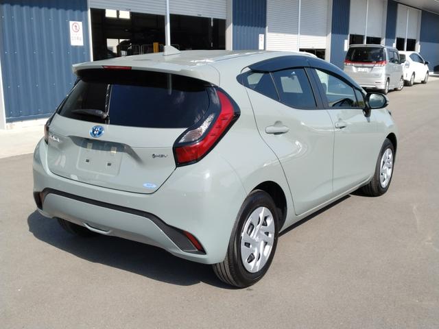 アクア X 12ヵ月走行距離無制限保証 バックカメラ クリアランスソナー オートクルーズコントロール レーンアシスト 衝突被害軽減システム オートマチックハイビーム オートライト LEDヘッドランプ スマートキー(6枚目)