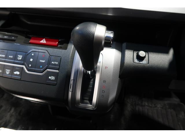 ステップワゴンスパーダ Zインターナビセレクション 認定中古車 1年保証付 ワンオーナー ナビ Bカメラ ETC 運転支援 両側自動スライドドア Rカメラ オートクルーズ パワステ ワンセグ スマ-トキ- ABS パワーウィンドウ エアバッグ 1オーナ(10枚目)