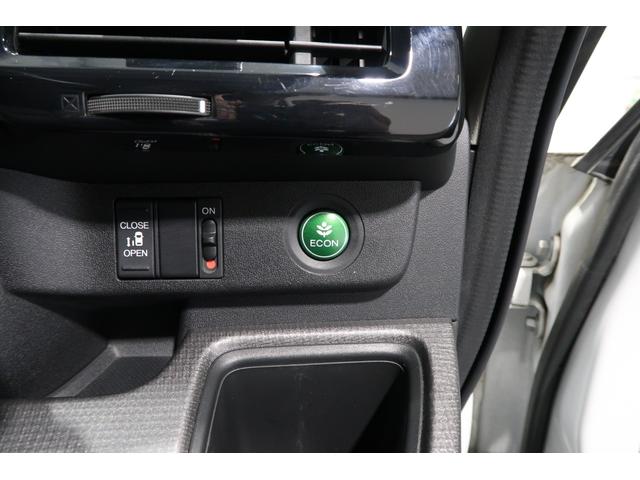 ステップワゴンスパーダ スパーダ 認定中古車 1年保証付 ワンオーナー ナビ Bカメラ ドラレコ ETC 運転支援 横滑り防止 1オーナ スマキー Bモニター サイドエアバック AUTOライト キーレス ECON オートクルーズ PS(17枚目)