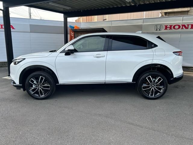 ヴェゼル e:HEV Z 4WD クリアランスソナー オートクルーズコントロール レーンアシスト 衝突被害軽減システム TV LEDヘッドランプ 電動リアゲート アルミホイール スマートキー シートヒーター CVT(13枚目)