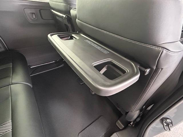 Ｎ－ＢＯＸカスタム ターボコーディネートスタイル　両側電動スライドドア　クリアランスソナー　オートクルーズコントロール　レーンアシスト　衝突被害軽減システム　ＬＥＤヘッドランプ　スマートキー　アイドリングストップ　シートヒーター　ベンチシート　ターボ（9枚目）