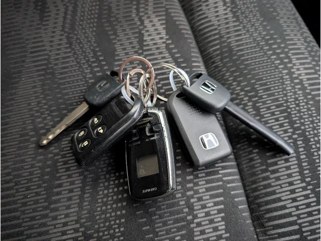 ステップワゴン Ｇ　Ｅセレクション　ルームクリーニング済　修復歴無し　貨物登録承ります　Ｂｌｕｅｔｏｏｔｈ　バックカメラ　テレビ　ナビ　両側パワースライドドア　ＥＴＣ　キーレス２本（20枚目）