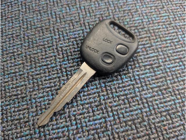 テリオスキッド ＣＬリミテッド　ルームクリーニング済み　修復歴なし　保証付き　ターボ車　Ｂｌｕｅｔｏｏｔ　テレビ　ナビ　エアコン　スマートキー　パワーウインドウ　フォグランプ（18枚目）