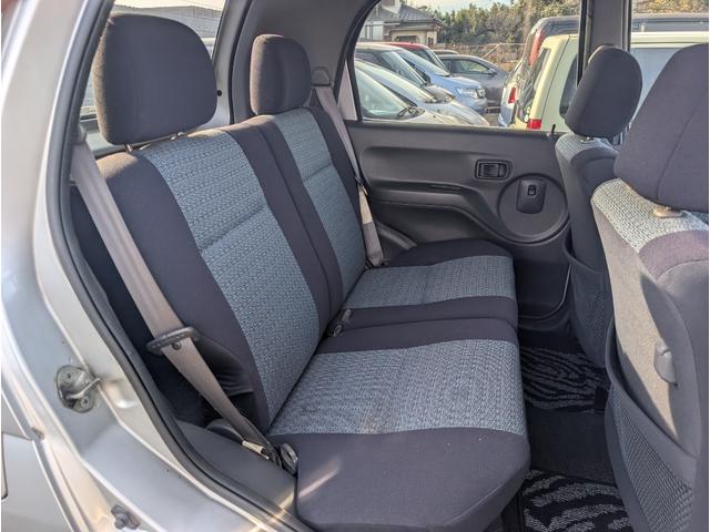 テリオスキッド ＣＬリミテッド　ルームクリーニング済み　修復歴なし　保証付き　ターボ車　Ｂｌｕｅｔｏｏｔ　テレビ　ナビ　エアコン　スマートキー　パワーウインドウ　フォグランプ（28枚目）