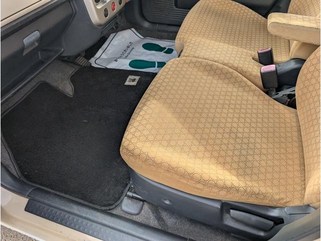 アルトラパン L ルームクリーニング済 修復歴無し ETC Bluetooth バックカメラ テレビ キーレス 集中ドアロック 丸目 マル目(27枚目)