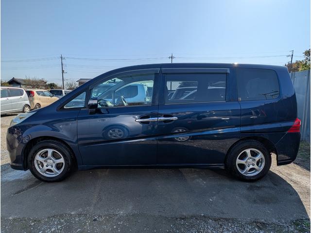 ステップワゴン G スマートスタイルエディション ルームクリーニング済 修復歴無し Bluetooth バックカメラ テレビ ナビ 両側パワースライドドア スマートキ―2本 パワーウインドウ 集中ドアロック(7枚目)