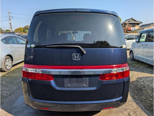 ステップワゴン G スマートスタイルエディション ルームクリーニング済 修復歴無し Bluetooth バックカメラ テレビ ナビ 両側パワースライドドア スマートキ―2本 パワーウインドウ 集中ドアロック(8枚目)