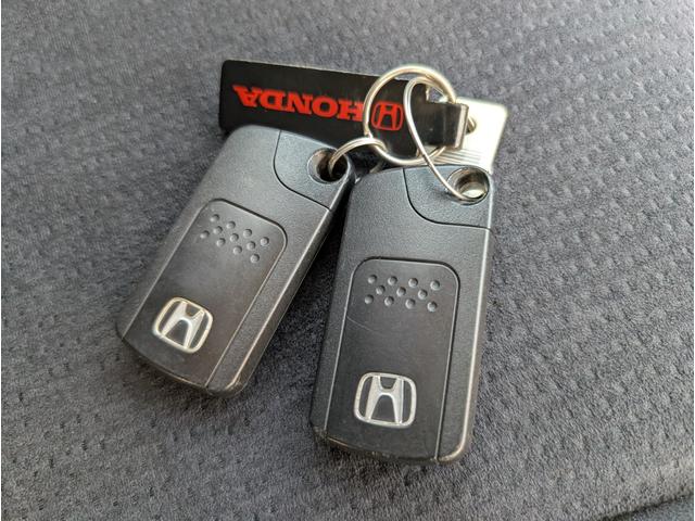 ステップワゴン G スマートスタイルエディション ルームクリーニング済 修復歴無し Bluetooth バックカメラ テレビ ナビ 両側パワースライドドア スマートキ―2本 パワーウインドウ 集中ドアロック(19枚目)