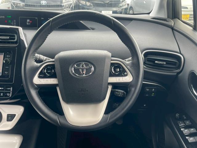 プリウス Ａ　修復歴なし　純正ナビ　フルセグ　Ｂｌｕｅｔｏｏｔｈ　衝突軽減ブレーキ　バックカメラ　アダプティブクルーズ　レーンアシスト　障害物センサー　レザーシート　プッシュスタート　ＥＴＣ　ＬＥＤヘッドライト（29枚目）