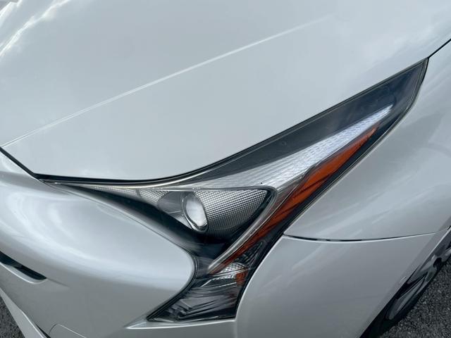 プリウス Ａ　修復歴なし　純正ナビ　フルセグ　Ｂｌｕｅｔｏｏｔｈ　衝突軽減ブレーキ　バックカメラ　アダプティブクルーズ　レーンアシスト　障害物センサー　レザーシート　プッシュスタート　ＥＴＣ　ＬＥＤヘッドライト（44枚目）