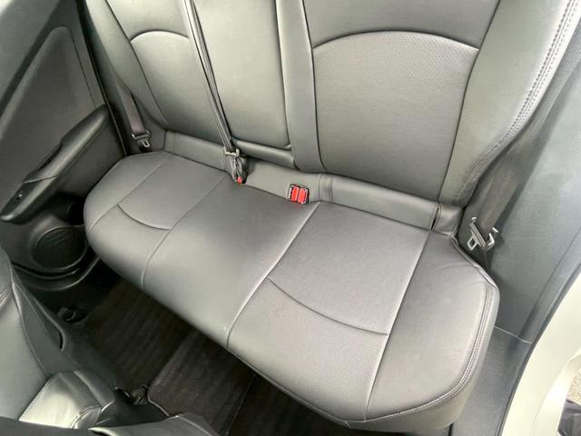 プリウス Ａ　修復歴なし　純正ナビ　フルセグ　Ｂｌｕｅｔｏｏｔｈ　衝突軽減ブレーキ　バックカメラ　アダプティブクルーズ　レーンアシスト　障害物センサー　レザーシート　プッシュスタート　ＥＴＣ　ＬＥＤヘッドライト（56枚目）
