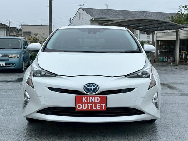 TOYOTA PRIUS S SAFETY PLUS