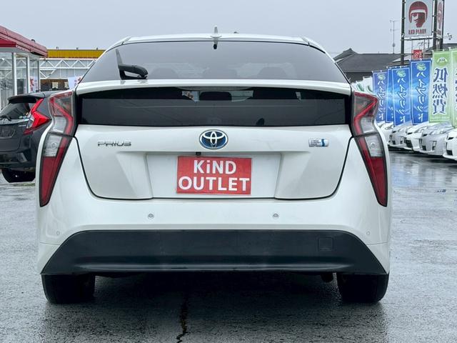 TOYOTA PRIUS S SAFETY PLUS
