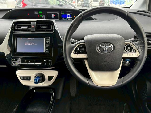 TOYOTA PRIUS S SAFETY PLUS