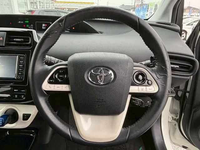 TOYOTA PRIUS S SAFETY PLUS