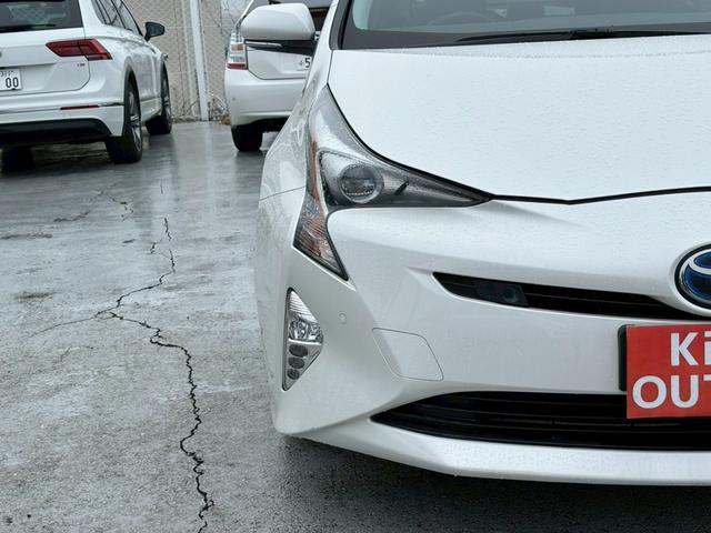 TOYOTA PRIUS S SAFETY PLUS